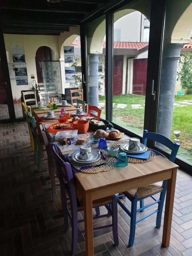 Le Tre Arti Bed & Breakfast Gavirate Dış mekan fotoğraf