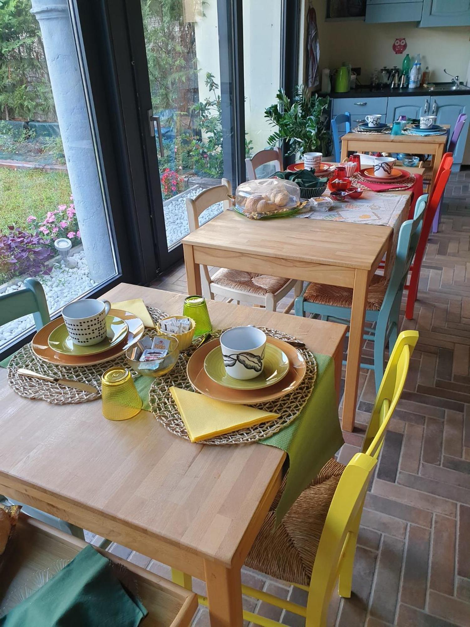 Le Tre Arti Bed & Breakfast Gavirate Dış mekan fotoğraf